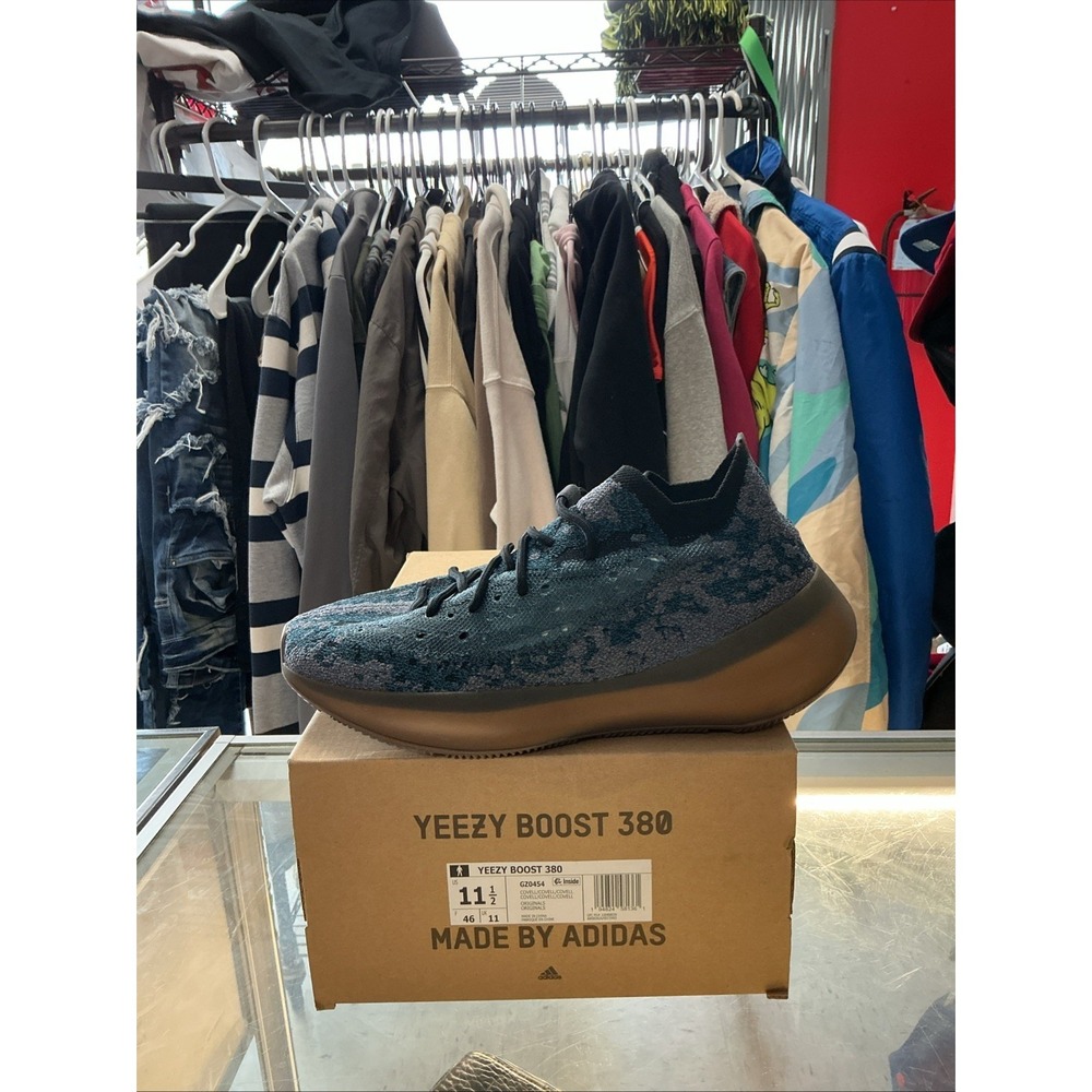 adidas Yeezy Boost 380 Covellite GZ0454 Men's Size 11.5